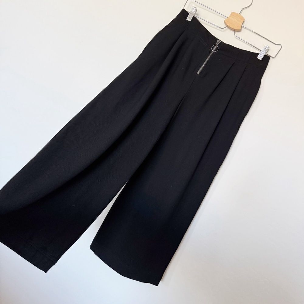 GAP High Rise Cropped Wide-Leg Pants in Black Size 4 Tall - Picture 6 of 10